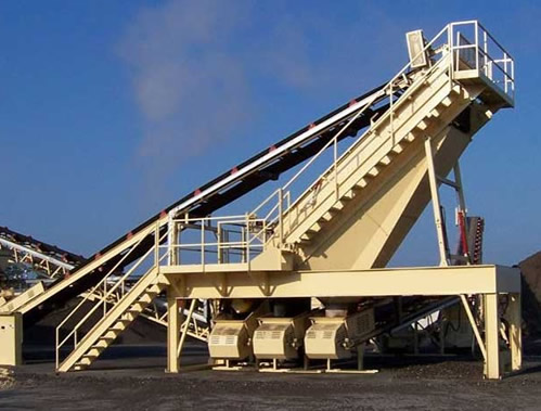 走進輪斗式洗砂機，制砂機械行業(yè)重要的一位成員